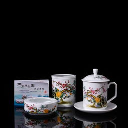 瓷拍 景德鎮(zhèn)陶瓷筆筒茶杯辦公用品四件套商務(wù)禮品套裝四君雅聚圖