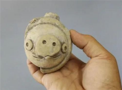 博物館里收藏的 不正經(jīng) 文物,別笑,它們確實是老祖宗做出來的